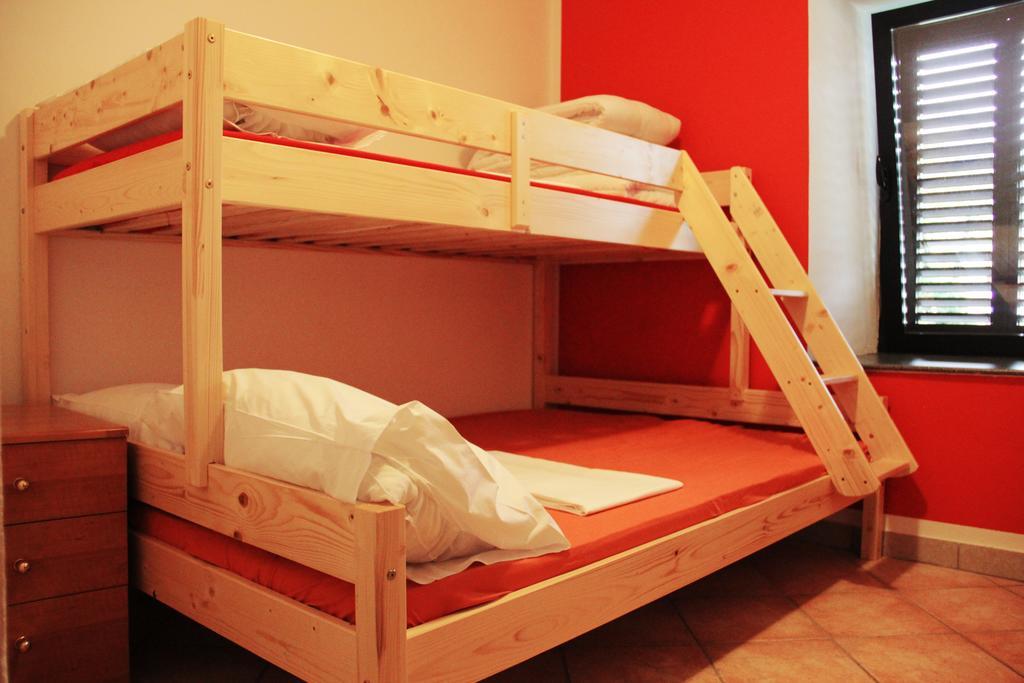 Hostel โบเว็ก ภายนอก รูปภาพ