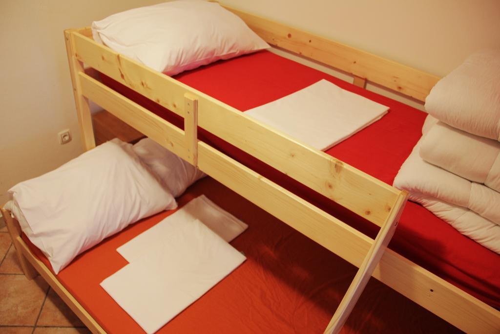 Hostel โบเว็ก ภายนอก รูปภาพ
